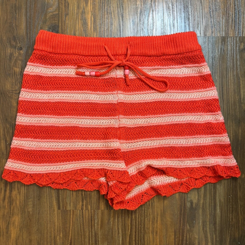 Crocheted Madden NYC Red and Pink Knit Sweater Shorts 2000s style